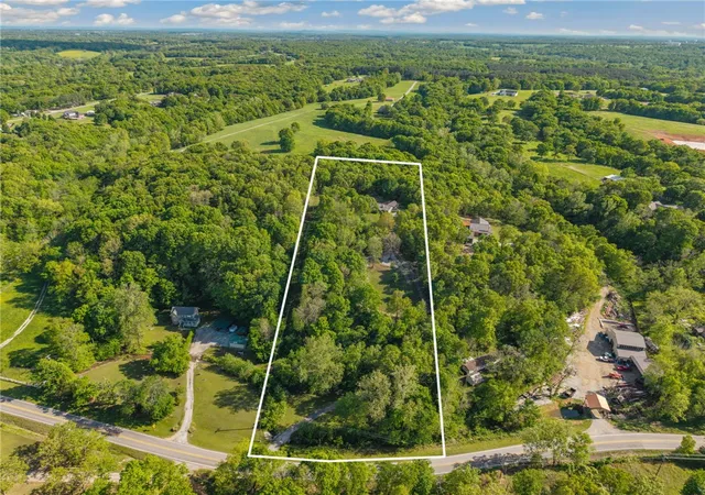 Photo 3 of Single family home for sale at 17211 Highway 102, Decatur, AR 72722 | MLS# 1344867 | Listing updated on 2026-05-12