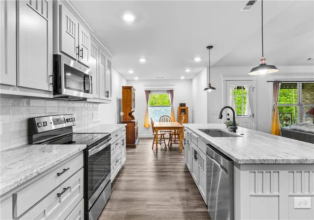 5th image of 2 Ashford Cir, Bella Vista, AR 72714 | MLS# 1343668