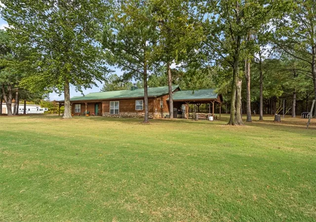 Homes for sale in Cedarville, AR | 1560 Dorothy Dr, Cedarville, AR 72932 | MLS# 1344833