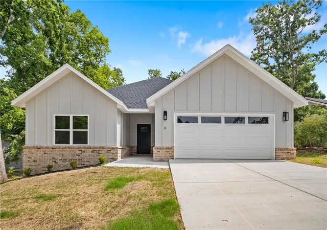 Homes for sale in Bella Vista, AR | 6 Tarland Ln, Bella Vista, AR 72715 | MLS# 1344930