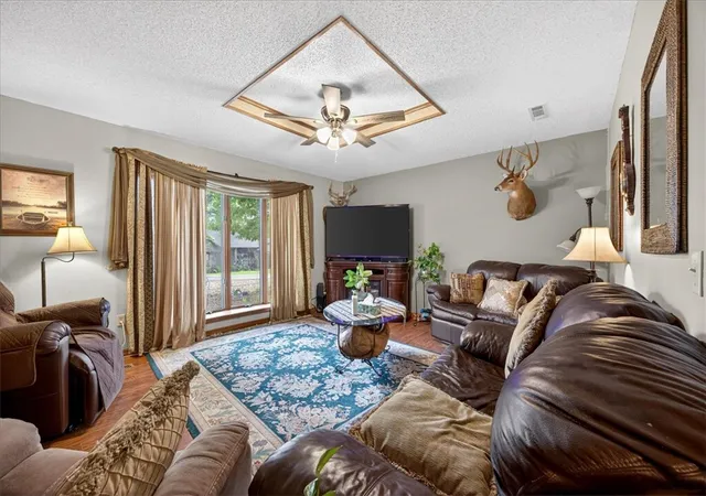 5th image of 23 Hurlford Ln, Bella Vista, AR 72715 | MLS# 1345035