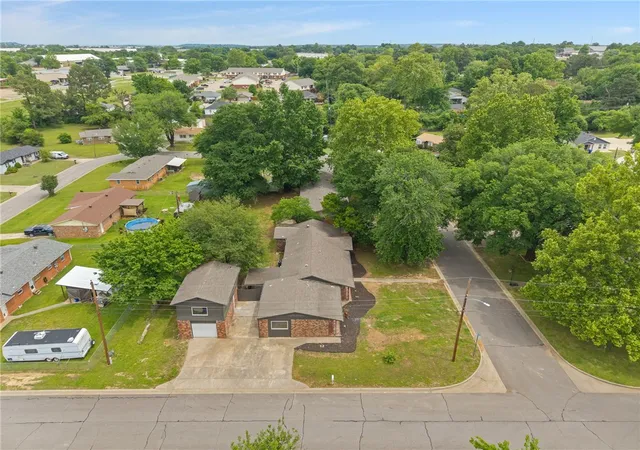 4th image of 101 Martin Cir, Fort Smith, AR 72908 | MLS# 1344637