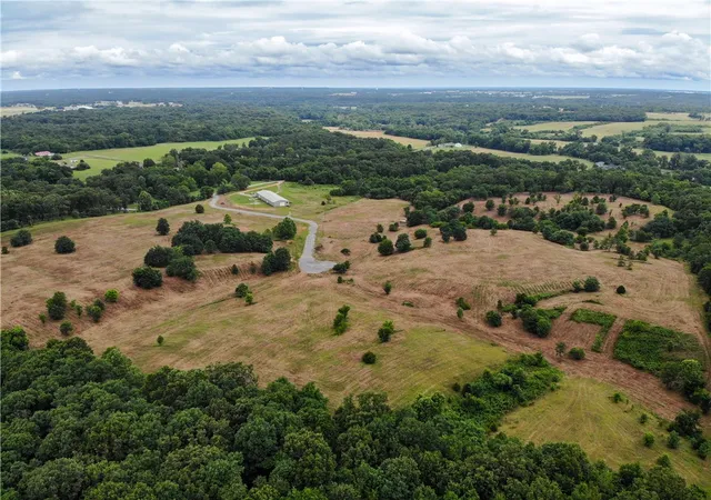 4th image of Lot 4 Amelia Ct, Gravette, AR 72736 | MLS# 1345014