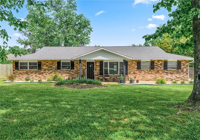 1st image of 9268 Amy Dr, Springdale, AR 72762 | MLS# 1344929