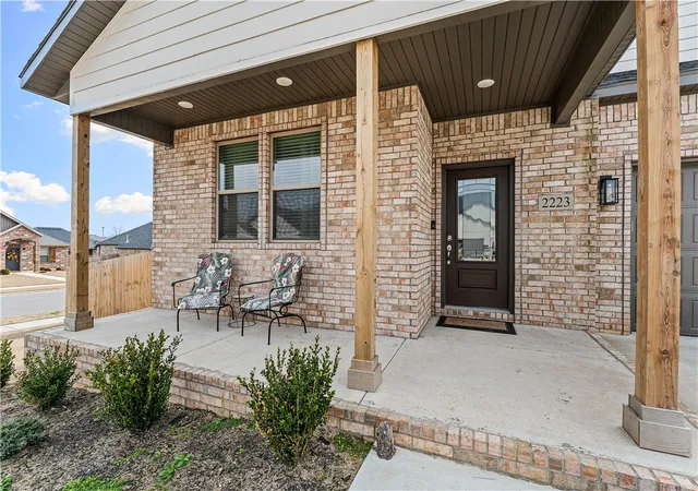 4th image of 2223 Riggins Ave, Pea Ridge, AR 72751 | MLS# 1345067