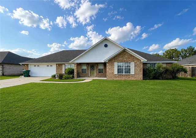 1st image of 907 Belmont Ave, Sallisaw, OK 74955 | MLS# 1345156