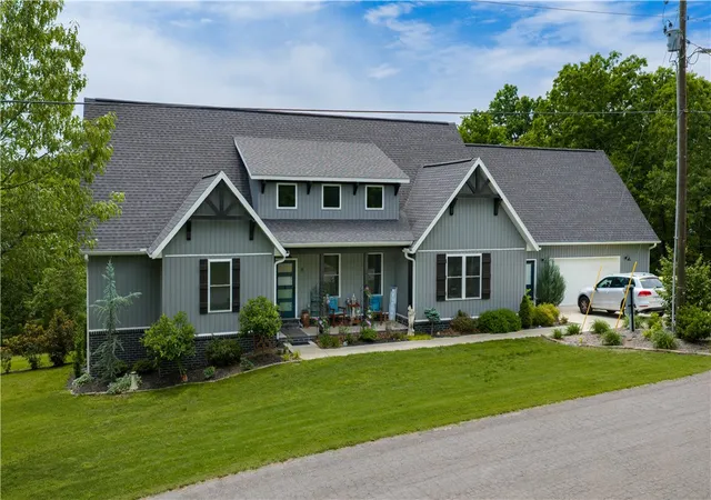 53rd image of 8 Hawthorn Ln, Bella Vista, AR 72715 | MLS# 1345145
