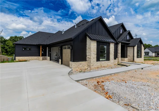 3rd image of 3611 Beaverhead Wy, Bentonville, AR 72712 | MLS# 1345242
