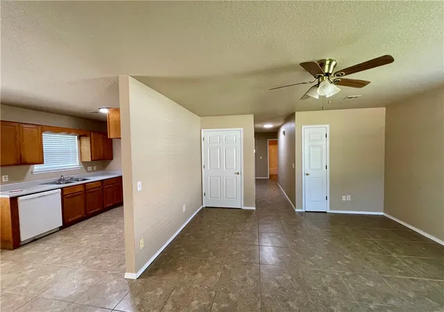5th image of 2710 Dandelion St, Springdale, AR 72764 | MLS# 1344769