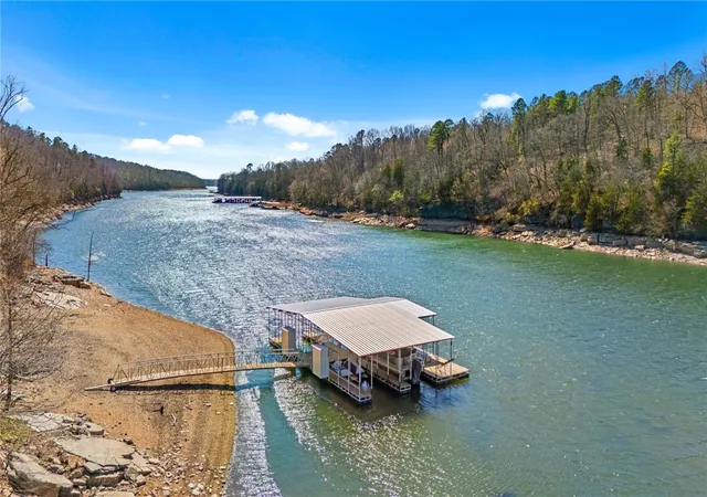 Homes for sale in Garfield, AR | 18322 Knabenschuh Dr, Garfield, AR 72732 | MLS# 1345270