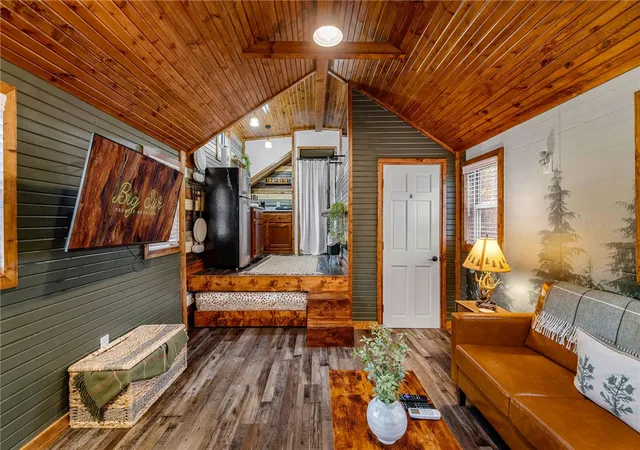 Photo 4 of Single family home for sale at 269 & 108 County Rd 3023 302, Eureka Springs, AR 72632 | MLS# 1345281 | Listing updated on 2026-08-27