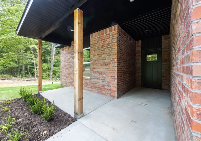 Photo 3 of Single family home for sale at 3 Grampian Cir, Bella Vista, AR 72715 | MLS# 1345354 | Listing updated on 2026-07-03