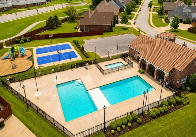 2nd image of 8141 Buona Sera St, Springdale, AR 72762 | MLS# 1345536