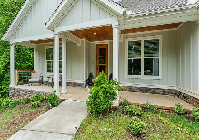 2nd image of 3 Donington Cir, Bella Vista, AR 72714 | MLS# 1345238
