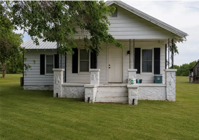 Homes for sale in Lincoln, AR | 11554 Hwy 59, Lincoln, AR 72744 | MLS# 1345550