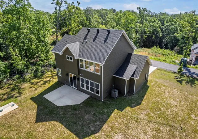 Homes for sale in Bella Vista, AR | 3 Carnahan Ln, Bella Vista, AR 72715 | MLS# 1345080