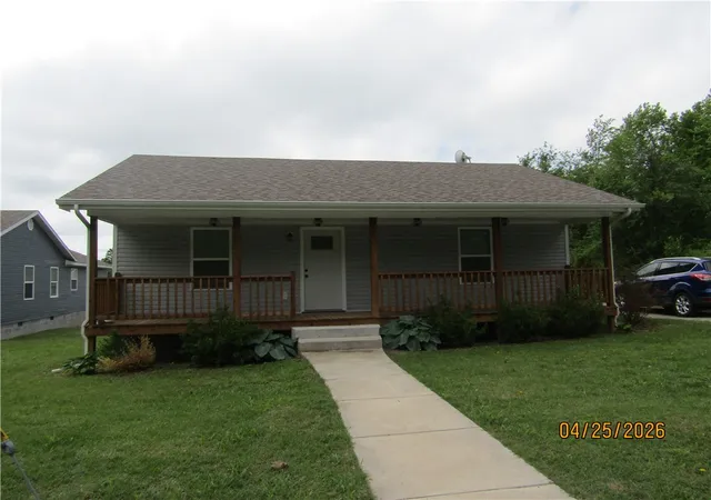 Homes for sale in Berryville, AR | 205 Cedarvale Rd, Berryville, AR 72616 | MLS# 1345506