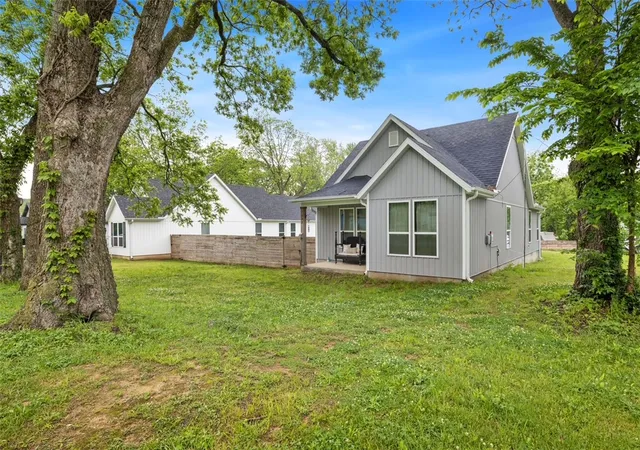 Homes for sale in Lincoln, AR | 308 E Bean St, Lincoln, AR 72744 | MLS# 1345596