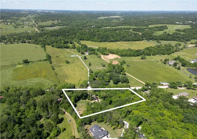 11th image of 14557 Osage Creek Rd, Springdale, AR 72762 | MLS# 1345471