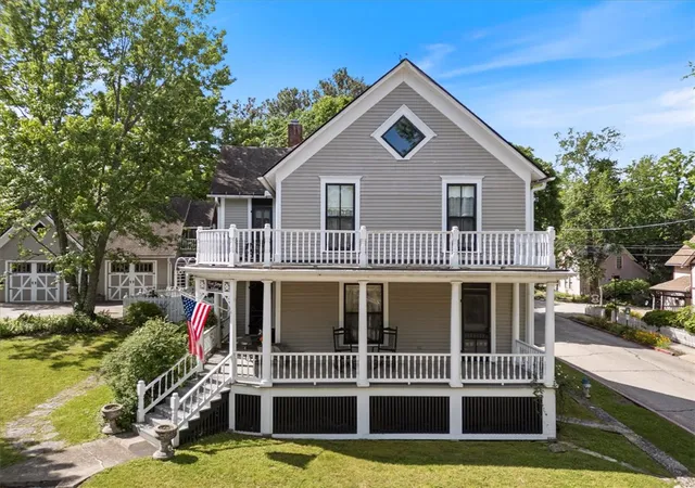 Homes for sale in Eureka Springs, AR | 12 Summit St, Eureka Springs, AR 72632 | MLS# 1345538