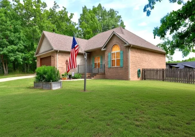 Homes for sale in Bella Vista, AR | 18 Nantwich Cir, Bella Vista, AR 72714 | MLS# 1345344