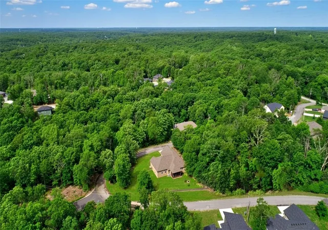 Homes for sale in Bella Vista, AR | 18 Nantwich Cir, Bella Vista, AR 72714 | MLS# 1345344