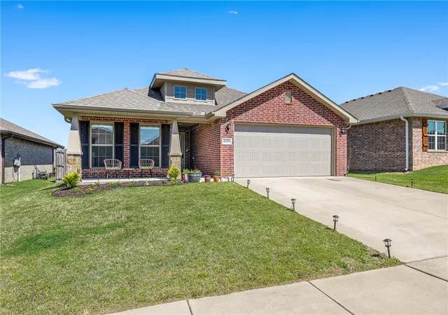 Homes for sale in Bentonville, AR | 6104 Silas St, Bentonville, AR 72713 | MLS# 1345274