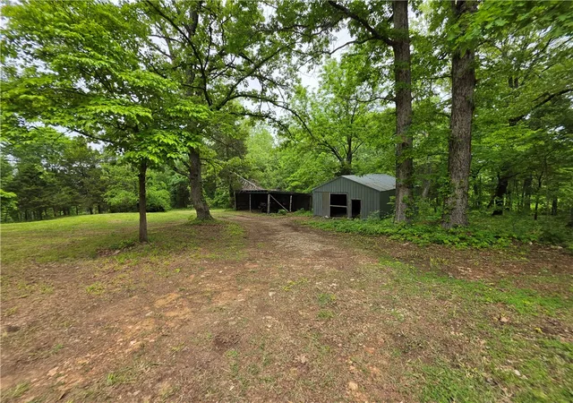 2nd image of 233 Nc 2802, Marble Falls, AR 72648 | MLS# 1344856