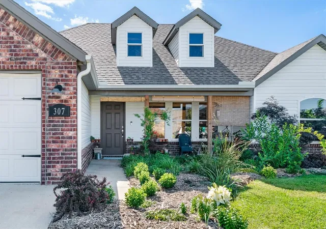 4th image of 307 N Tacoma St, Farmington, AR 72730 | MLS# 1344436