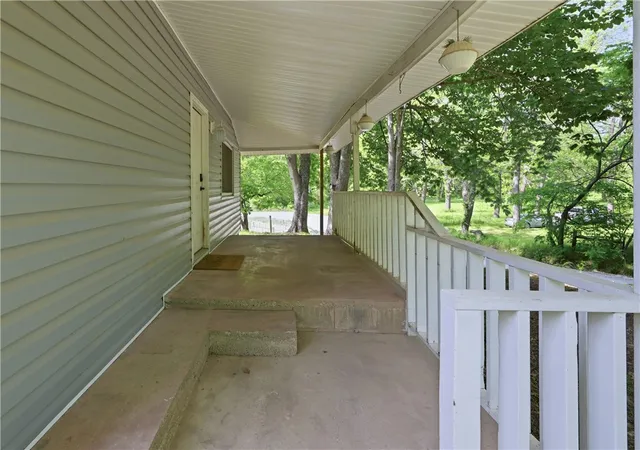 Photo 4 of Single family home for sale at 5099 Maple Dr, Neosho, MO 64850 | MLS# 1346830 | Listing updated on 2026-08-04