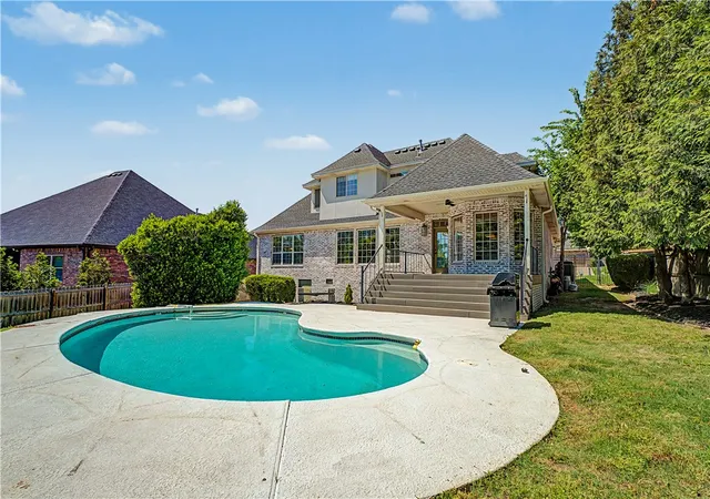 Homes for sale in Bentonville, AR | 708 Ne Essex Ct, Bentonville, AR 72712 | MLS# 1344884