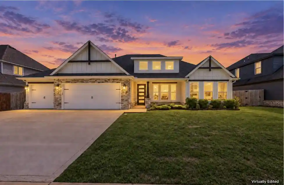 Photo 1 of Single family home for sale at 911 Red Maple St, Centerton, AR 72719 | MLS# 1346810 | Listing updated on 2026-10-22