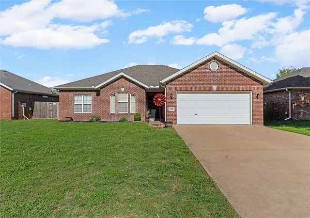1st image of 1909 Sw Elington St, Bentonville, AR 72713 | MLS# 1346875