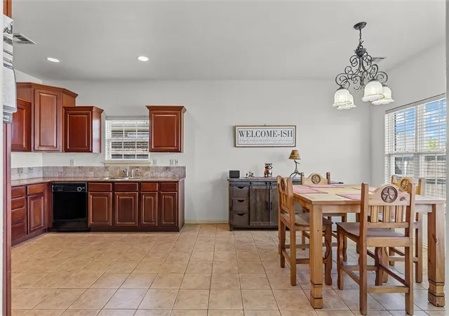 3rd image of 1909 Sw Elington St, Bentonville, AR 72713 | MLS# 1346875