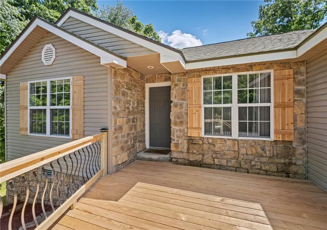 4th image of 4 Kirkoswald Ln, Bella Vista, AR 72715 | MLS# 1345459