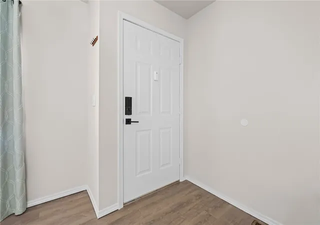 5th image of 4 Kirkoswald Ln, Bella Vista, AR 72715 | MLS# 1345459