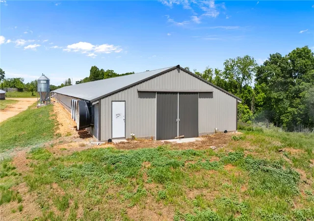 3rd image of 748 Madison 8440 Rd, Huntsville, AR 72740 | MLS# 1347078