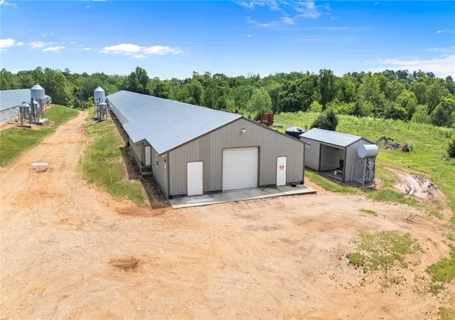 5th image of 748 Madison 8440 Rd, Huntsville, AR 72740 | MLS# 1347078