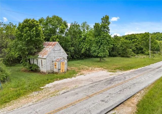 Homes for sale in Lincoln, AR | 20825 Gem Rd, Lincoln, AR 72744 | MLS# 1347079