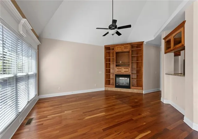 Photo 5 of Sale Pending at 3902 NE Cadbury Ave, Bentonville, AR 72712 | MLS# 1347074 | Listing updated on 2026-09-01