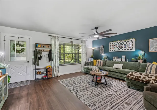 5th image of 104 Ne Red Fox Rd, Gravette, AR 72736 | MLS# 1346915