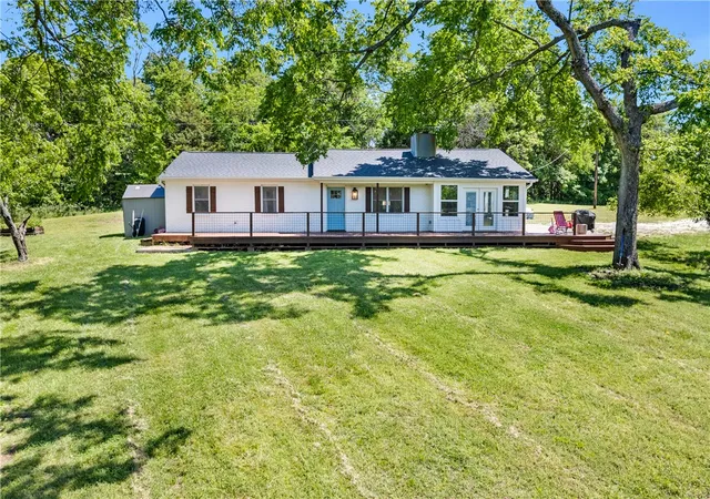 Homes for sale in Lincoln, AR | 13688 S Hwy 45, Lincoln, AR 72744 | MLS# 1347058