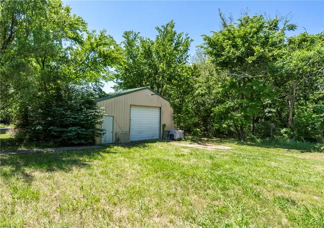 Homes for sale in Gravette, AR | 22212 W Big Springs Rd, Gravette, AR 72736 | MLS# 1347029