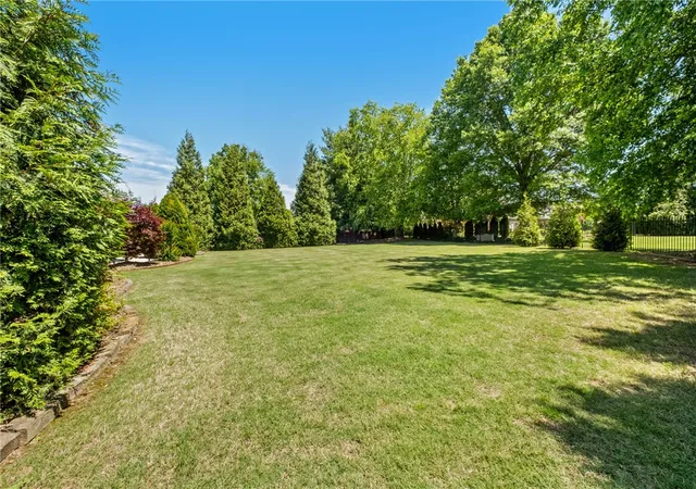 53rd image of 3 S Sherwood Dr, Rogers, AR 72758 | MLS# 1346900