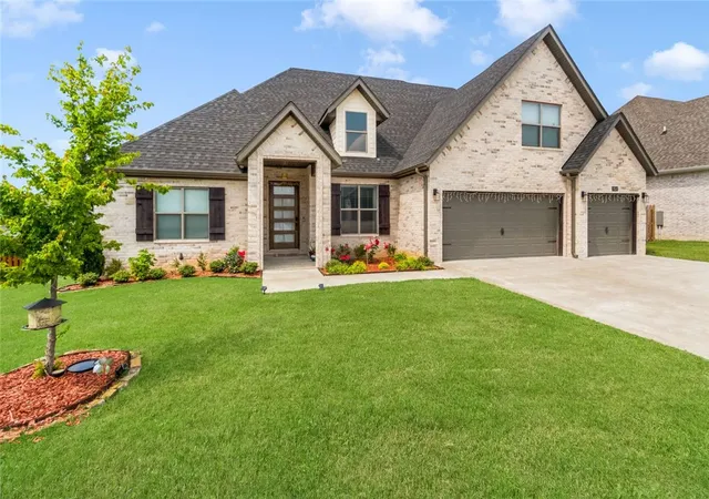 1st image of 1621 Ella Pl, Bentonville, AR 72713 | MLS# 1347354