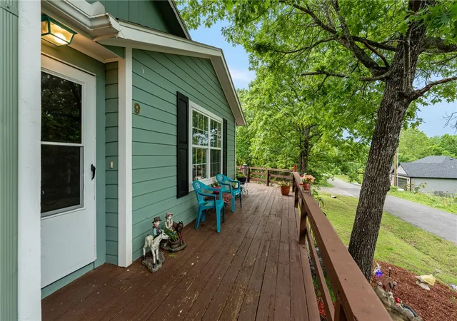Photo 4 of Single family home for sale at 9 Aberdeen Ln, Bella Vista, AR 72715 | MLS# 1347410 | Listing updated on 2026-05-29