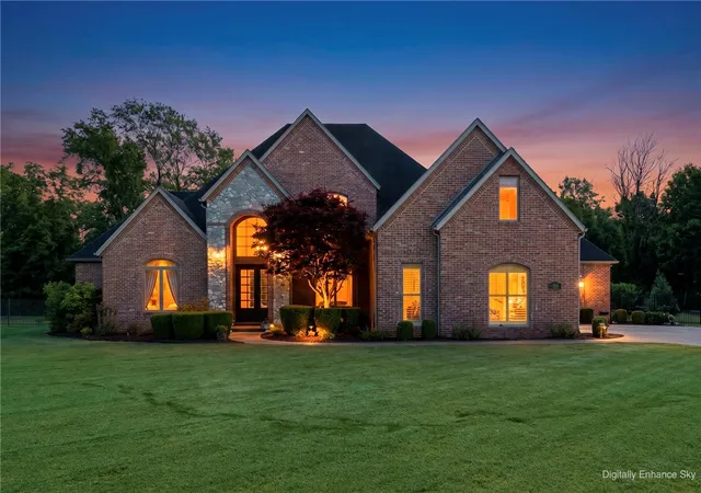 1st image of 350 Polo Dr, Fayetteville, AR 72703 | MLS# 1345294