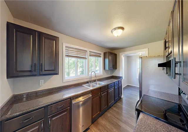 3rd image of 306 S Parrott Dr, Huntsville, AR 72740 | MLS# 1347242