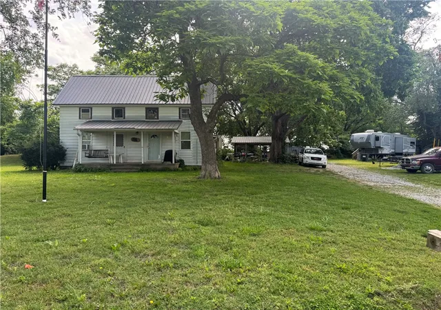 1st image of 19066 Clear Water Rd, Springdale, AR 72762 | MLS# 1347403