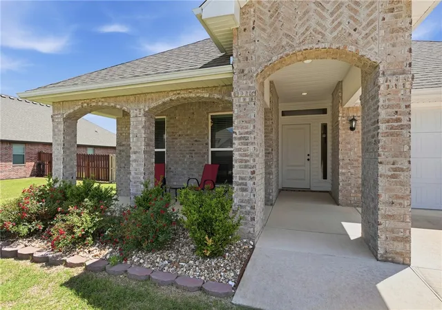 Homes for sale in Pea Ridge, AR | 2307 Parnell St, Pea Ridge, AR 72751 | MLS# 1346886
